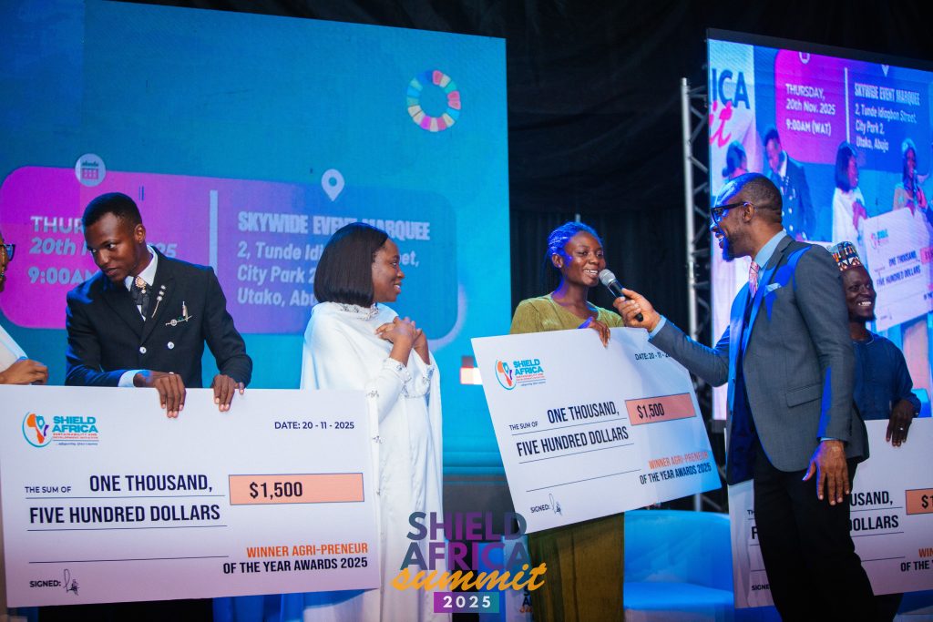 @RAPHSHOT1 516 of 548